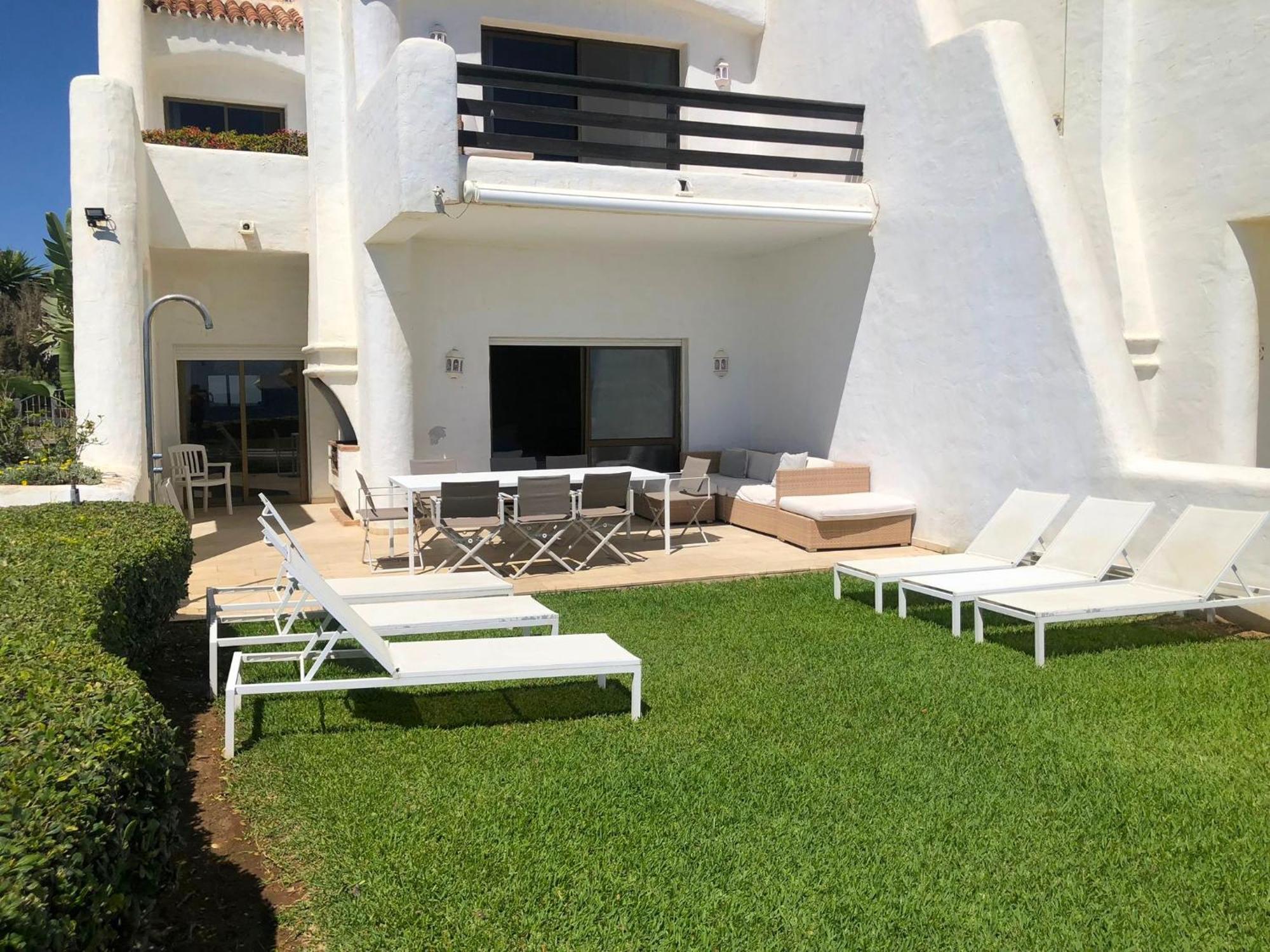 Coral Beach Aparthotel Marbella Ngoại thất bức ảnh
