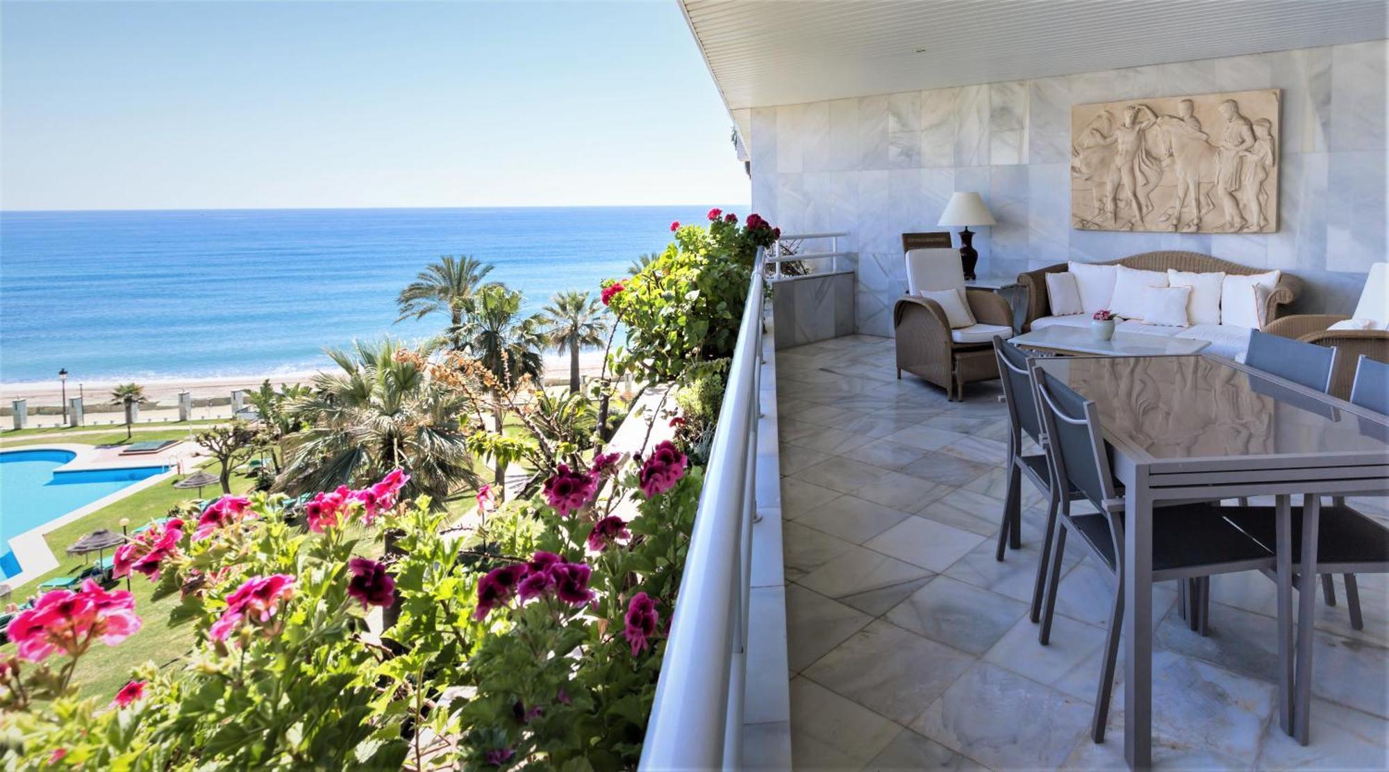 Coral Beach Aparthotel Marbella Ngoại thất bức ảnh