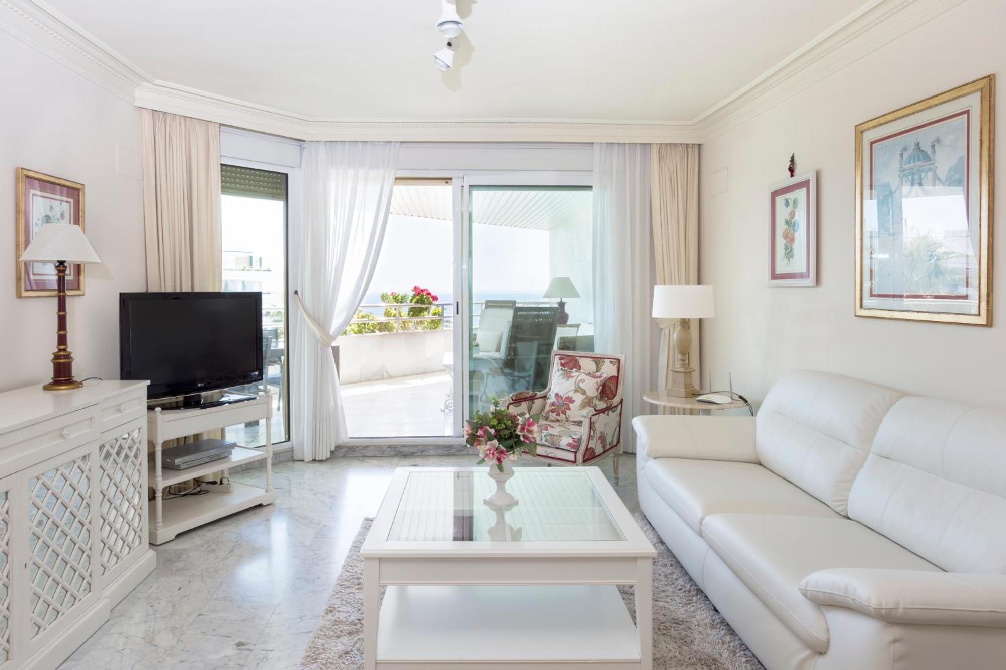 Coral Beach Aparthotel Marbella Ngoại thất bức ảnh