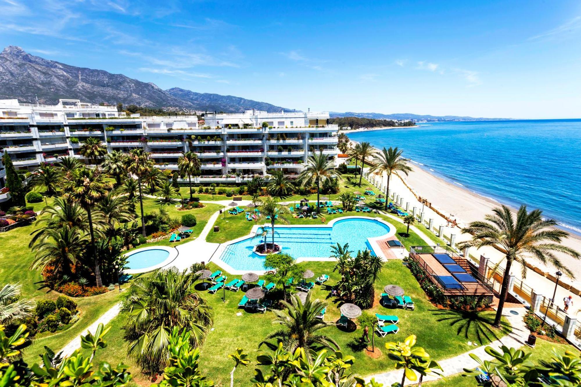 Coral Beach Aparthotel Marbella Ngoại thất bức ảnh