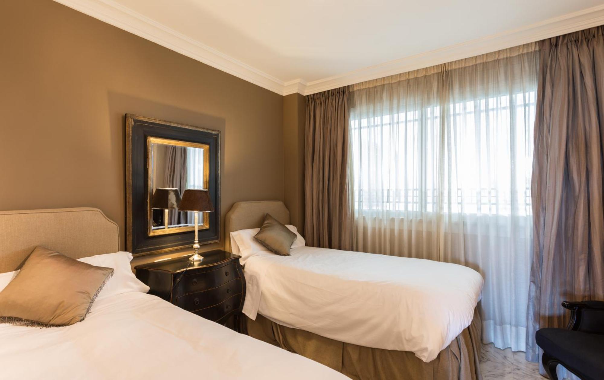 Coral Beach Aparthotel Marbella Ngoại thất bức ảnh