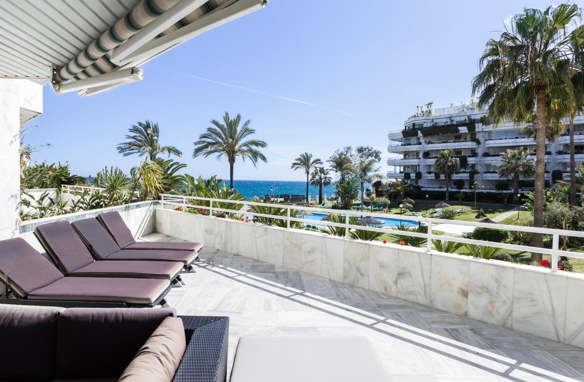 Coral Beach Aparthotel Marbella Ngoại thất bức ảnh